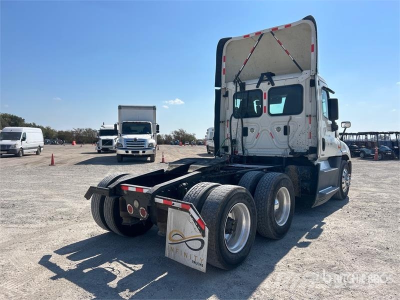 Freightliner Cascadia 125 Cabezas tractoras