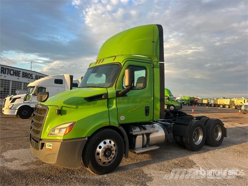 Freightliner Cascadia 116 Ťahače