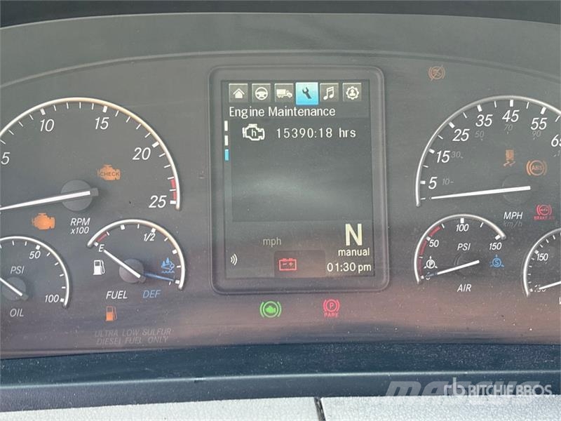 Freightliner Cascadia 126 Седельные тягачи