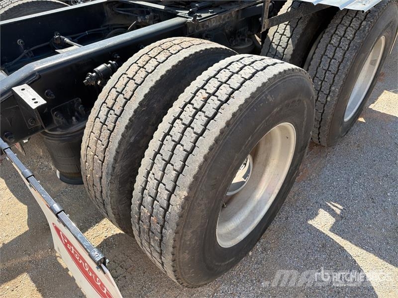 Freightliner Cascadia 125 Седельные тягачи