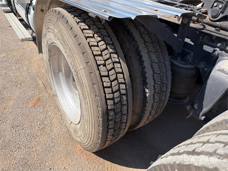 Freightliner Cascadia 125 Седельные тягачи