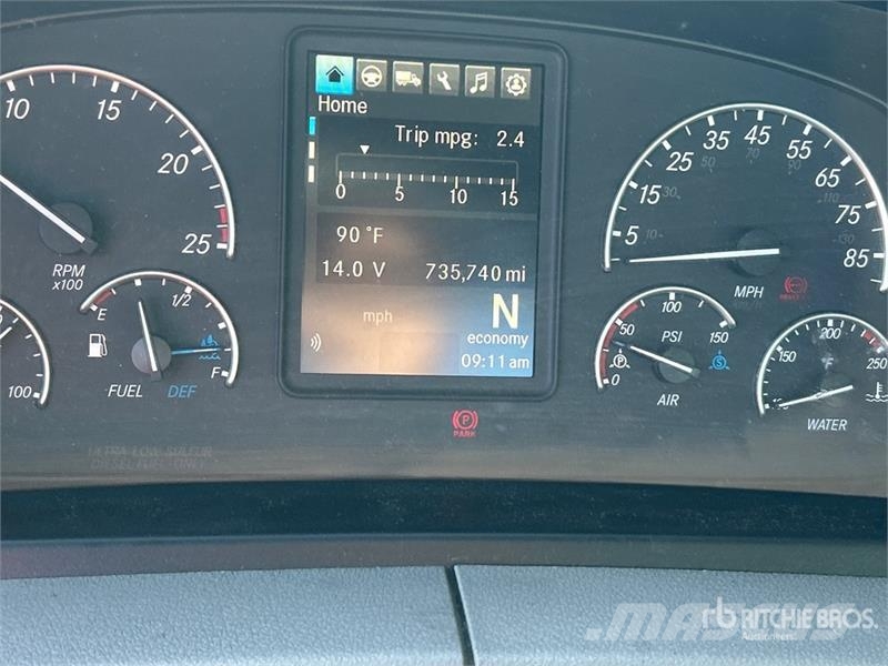 Freightliner Cascadia 116 曳引機組件