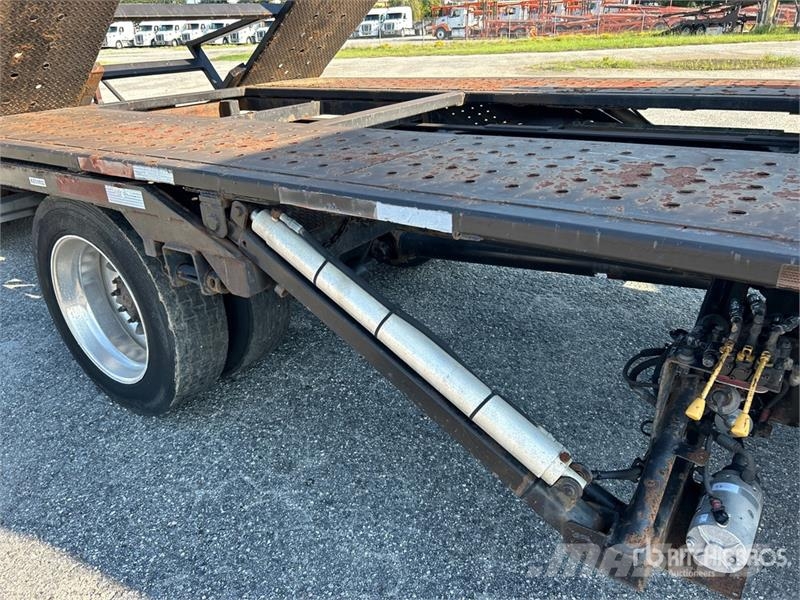 Freightliner Cascadia 113 T/A Car Carrier Truck Autoveokid