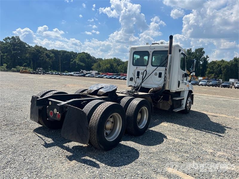 Freightliner Cascadia 125 Prime Movers