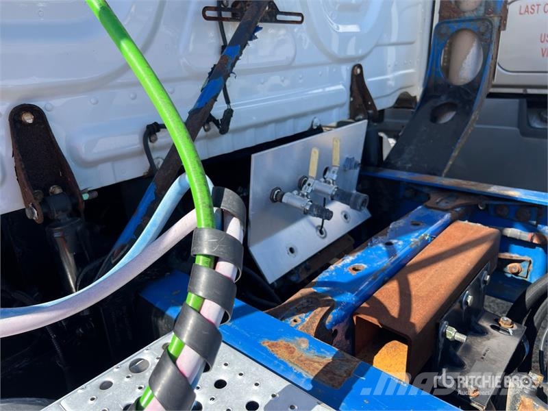 Freightliner Cascadia 125 Tractor Units