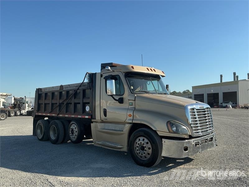 Freightliner Cascadia 125 Tippbil