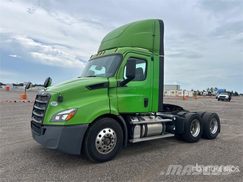 Freightliner Cascadia 116 Тягачі