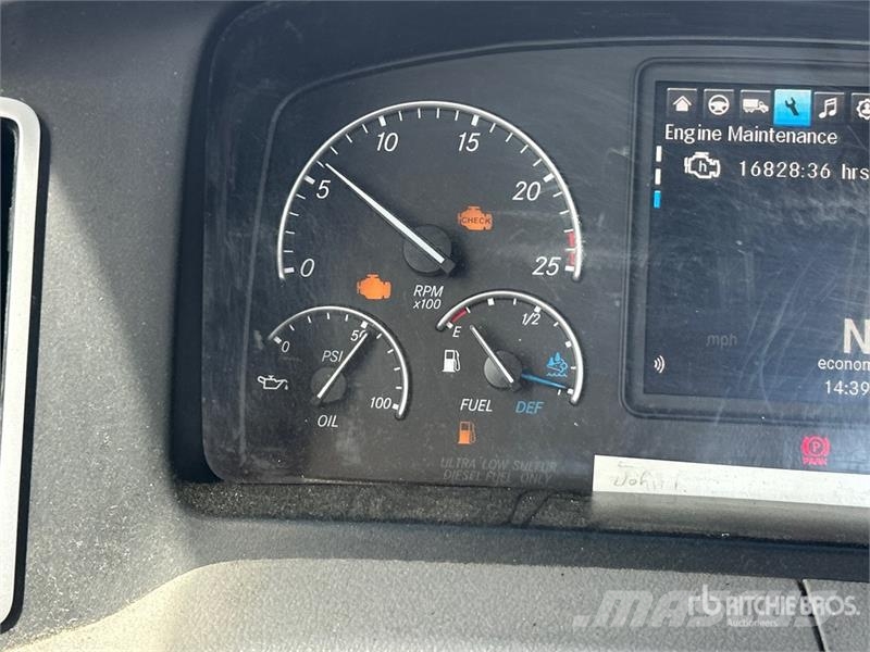 Freightliner Cascadia 116 Vlačilci