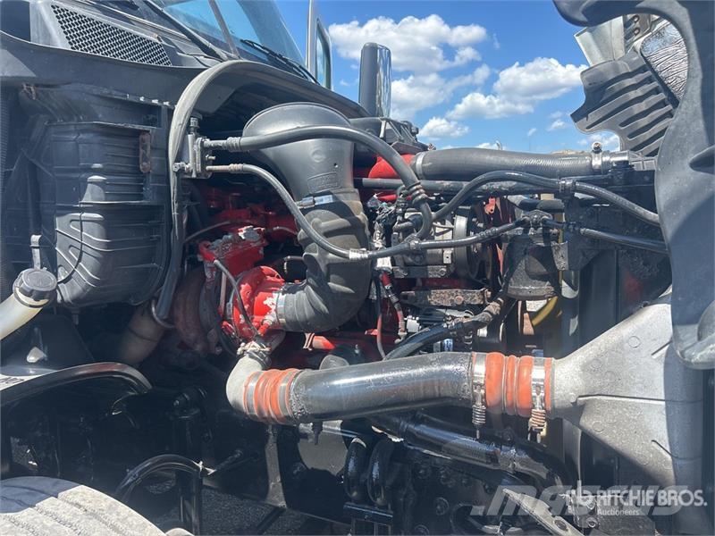 Freightliner Cascadia 125 Седельные тягачи