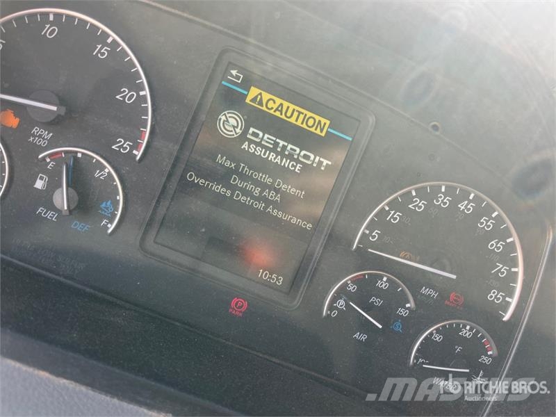 Freightliner Cascadia 126 Autotractoare