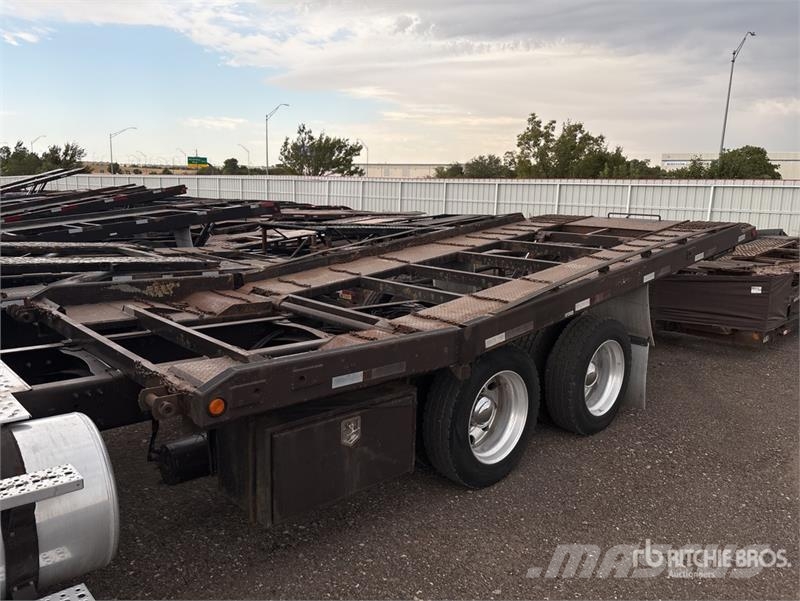 Freightliner Cascadia 113 6x4 Sleeper Car Carrier Truck Evakuatori