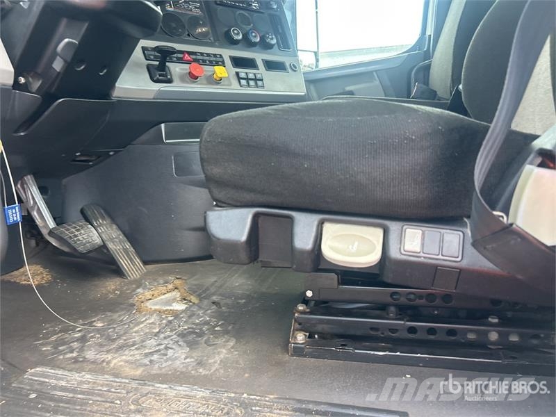 Freightliner Cascadia 126 Dragbilar
