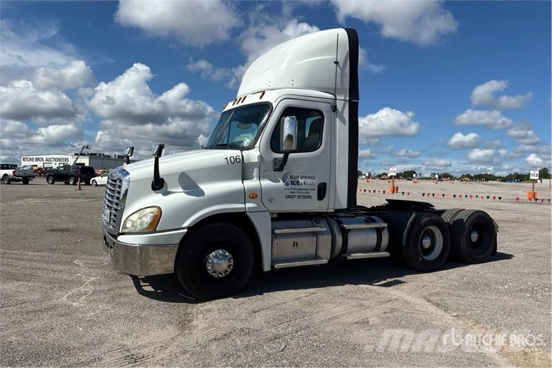 Freightliner Cascadia 125 Tractor Units