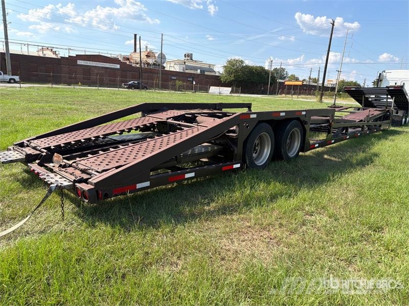 Freightliner Cascadia 113 6x4 Sleeper Car Carrier Truck مركبات النقل