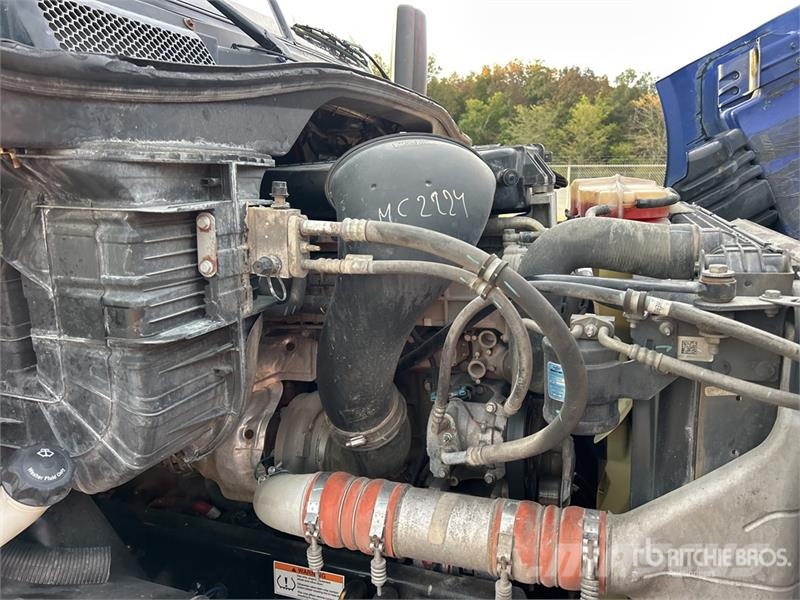 Freightliner Cascadia 113 Camiones tractor