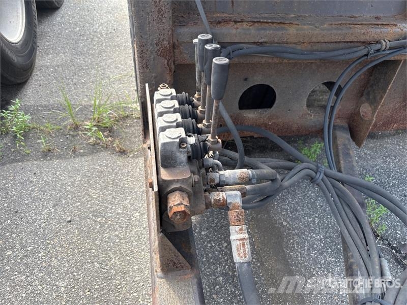 Freightliner Cascadia 113 Camiones portacoches