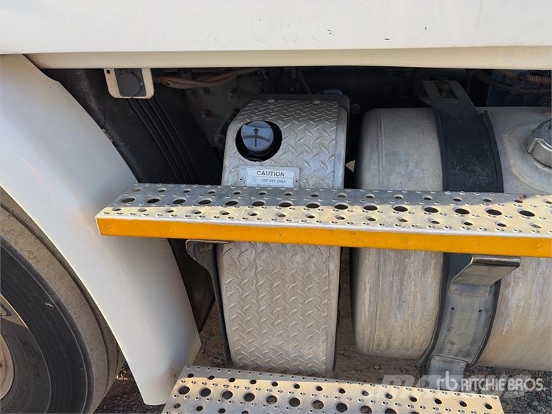 Freightliner Cascadia 113 Vetopöytäautot