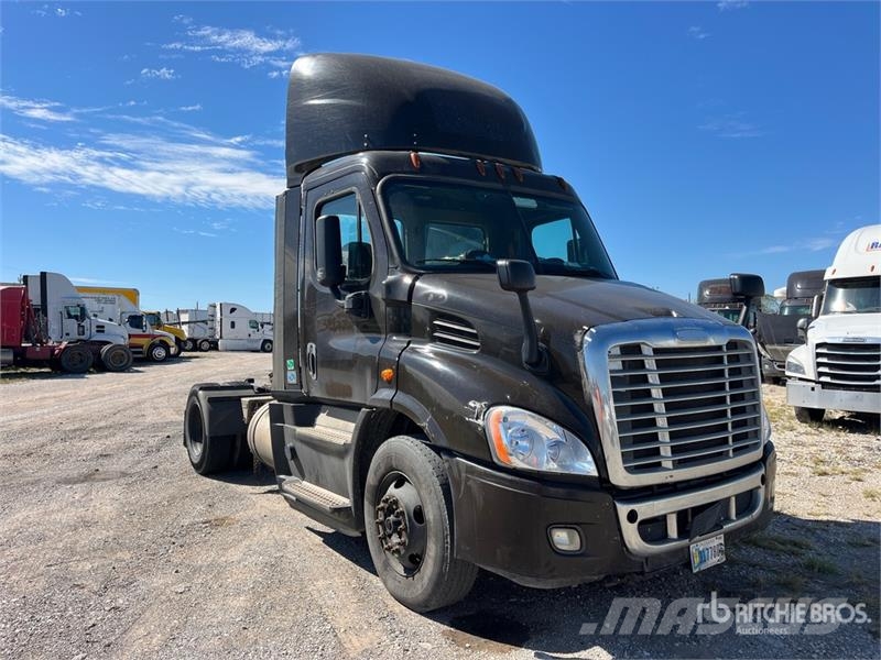 Freightliner Cascadia 113 Седельные тягачи