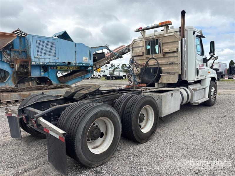 Freightliner Cascadia 125 Sattelzugmaschinen