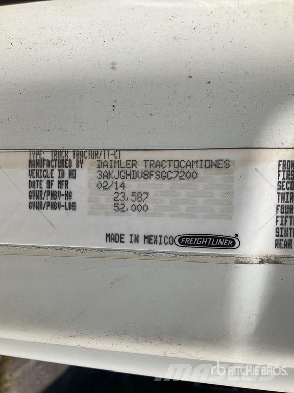 Freightliner Cascadia 113 6x4 Sleeper Car Carrier Truck Evakuatori