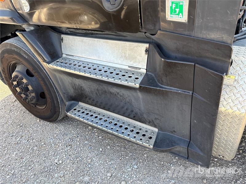 Freightliner Cascadia 113 Седельные тягачи