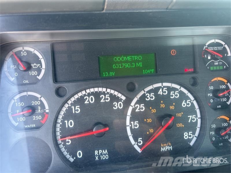 Freightliner Cascadia 125 Седельные тягачи