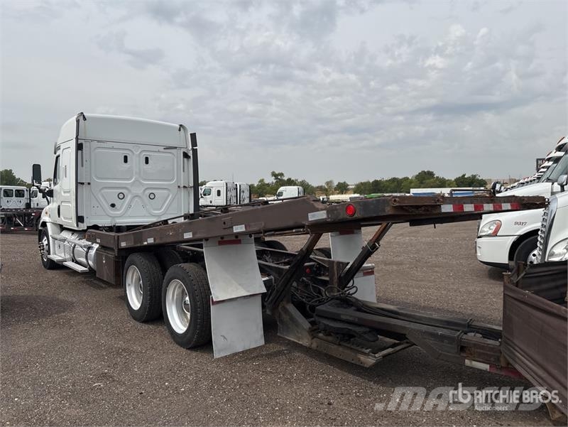 Freightliner Cascadia 113 6x4 Sleeper Car Carrier Truck Evakuatori