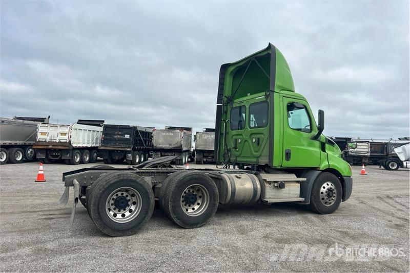 Freightliner Cascadia 116 Trekkvogner