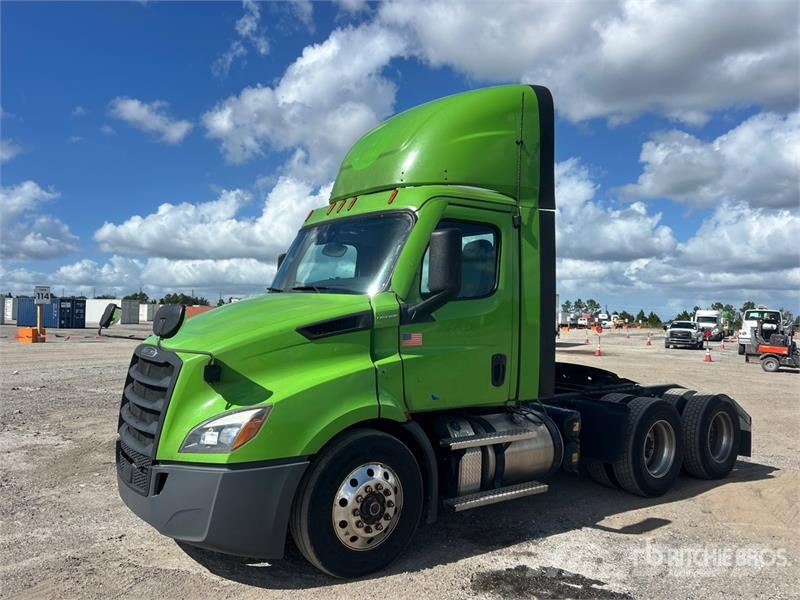 Freightliner Cascadia 116 Cavalos mecânicos