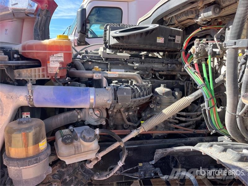 Freightliner Cascadia 126 Autotractoare