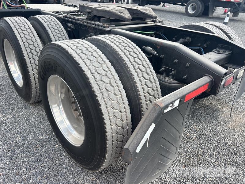 Freightliner Cascadia 126 Dragbilar