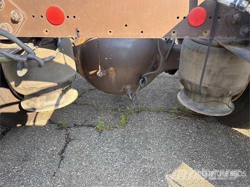 Freightliner Cascadia 113 Camiones portacoches