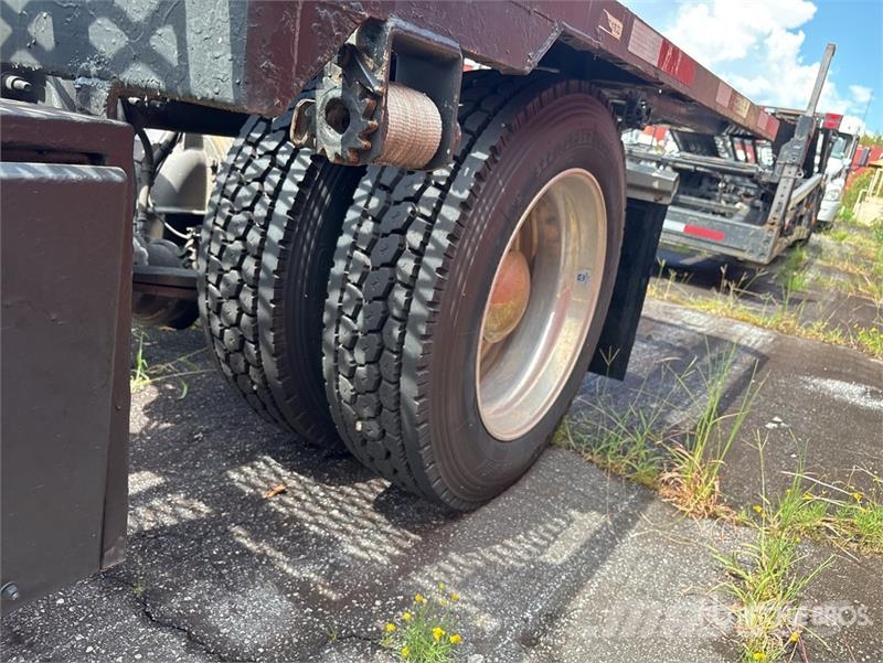 Freightliner Cascadia 113 Camiones portacoches