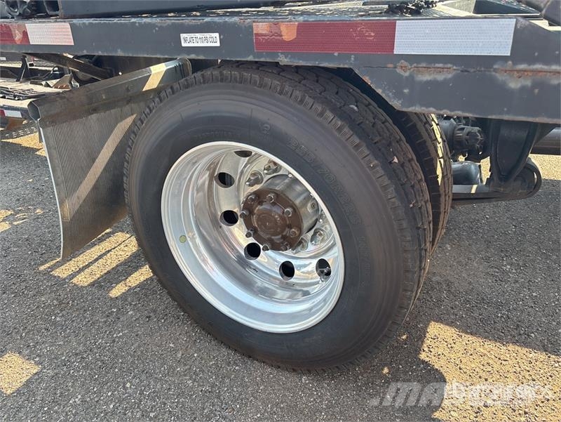 Freightliner Cascadia 113 Camiones portacoches