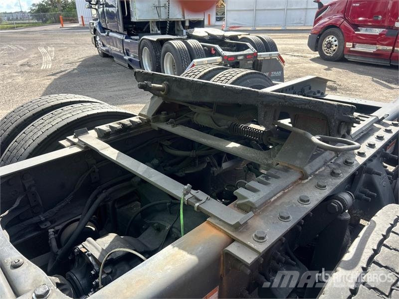 Freightliner Cascadia 116 وحدات الجر