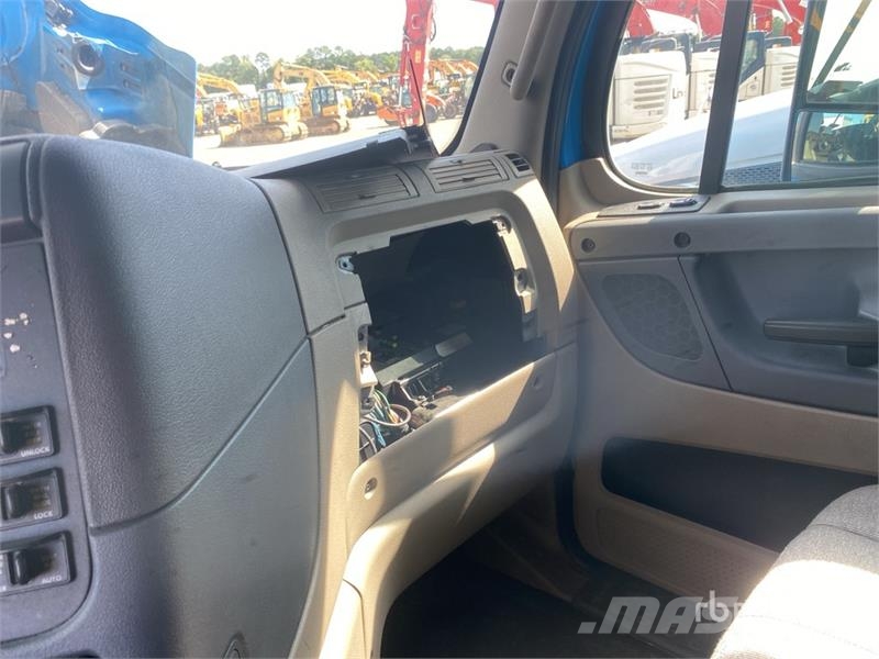 Freightliner Cascadia 125 Влекачи