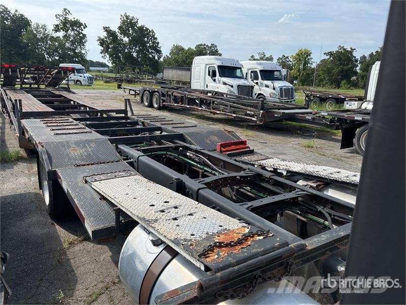 Freightliner Cascadia 113 Camiones portacoches