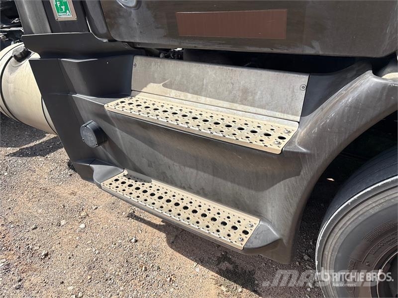 Freightliner Cascadia 113 Седельные тягачи