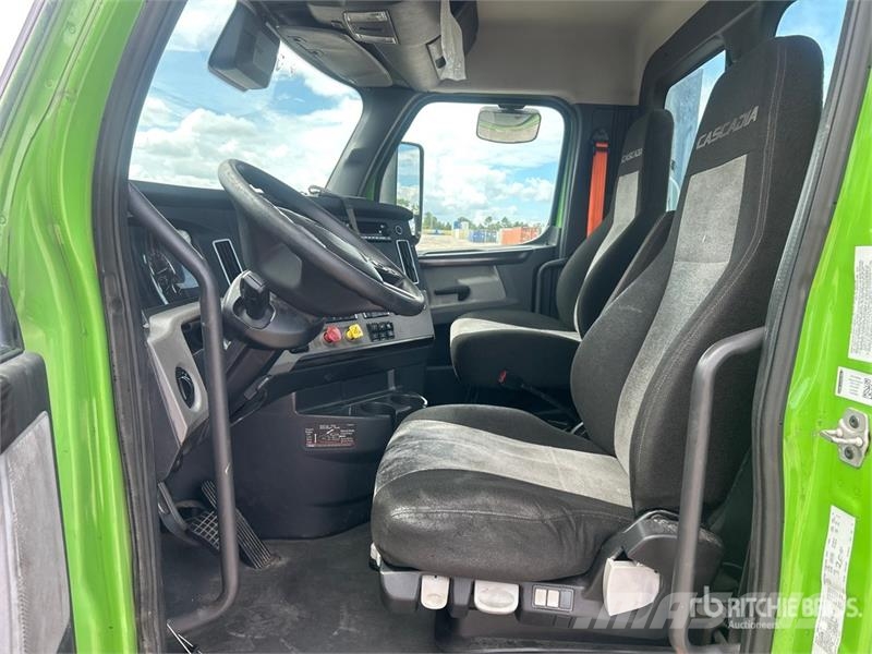 Freightliner Cascadia 116 Sattelzugmaschinen