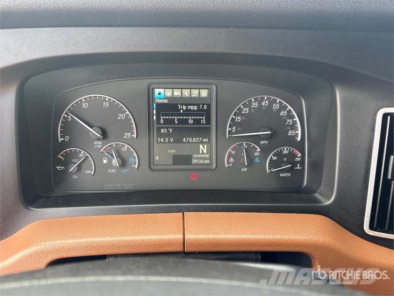 Freightliner Cascadia 126 Влекачи