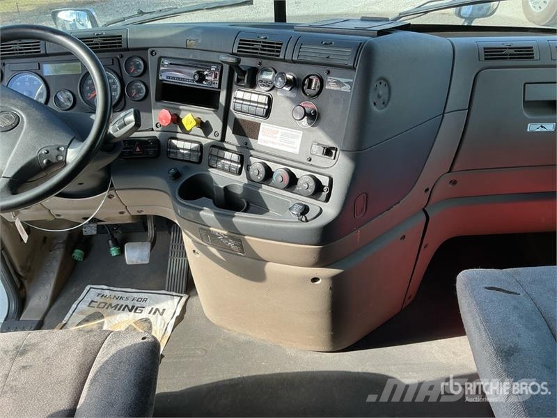 Freightliner Cascadia 113 Trekkers