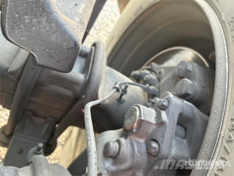Freightliner Cascadia 126 Седельные тягачи