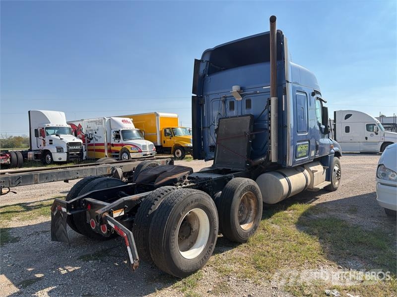 Freightliner Cascadia 125 Тягачі
