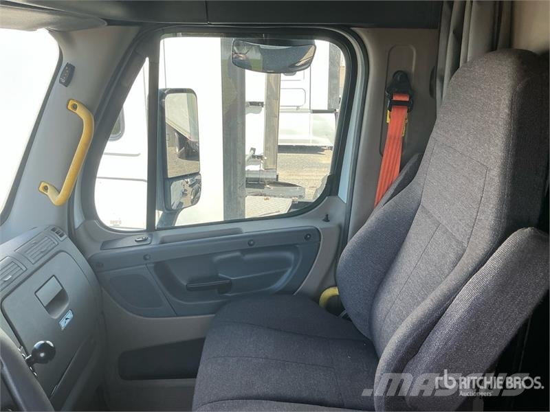 Freightliner Cascadia 113 Tegljači