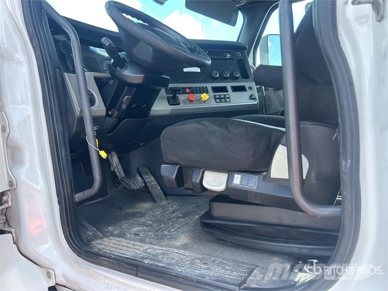Freightliner Cascadia 116 Vlačilci