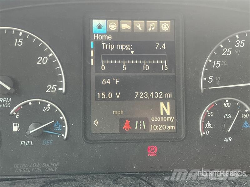 Freightliner Cascadia 116 Tahače
