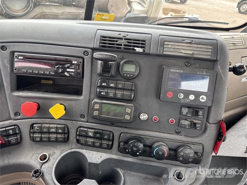 Freightliner Cascadia 113 Vlačilci