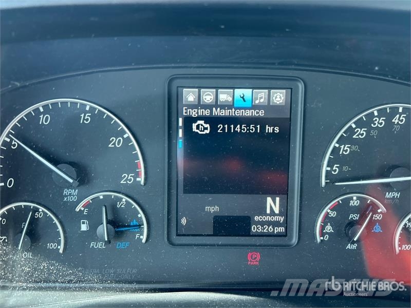 Freightliner Cascadia 116 曳引機組件
