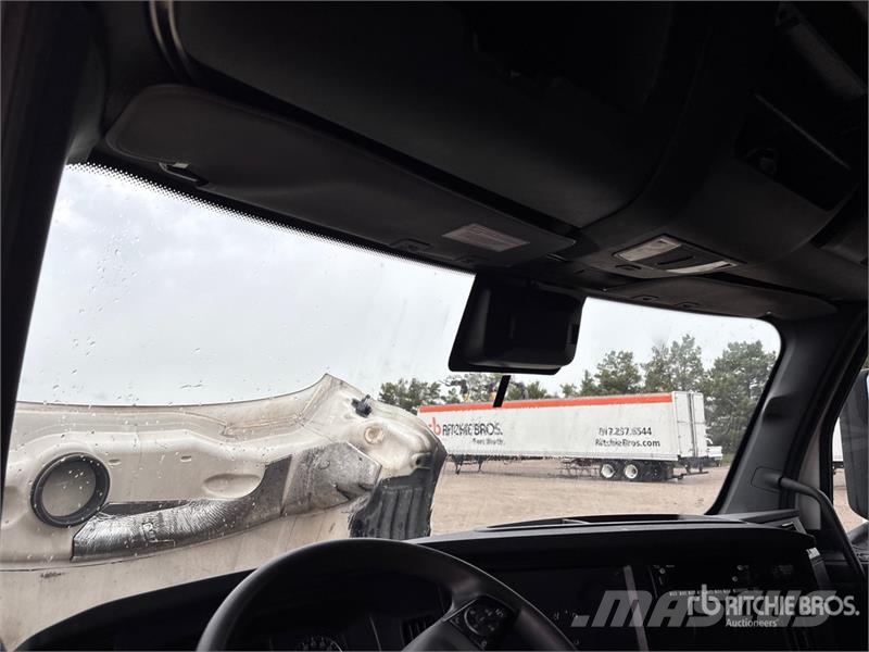 Freightliner Cascadia 126 Vlačilci