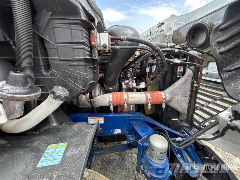 Freightliner Cascadia 113 牵引车